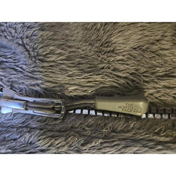 The North Face Women's Fleece Jacket Medium - Picture 3 of 9